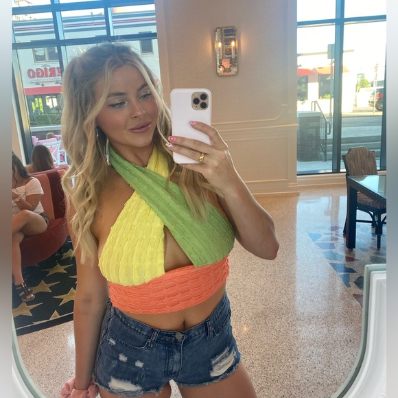 Colorful Halter top - Picture 5 of 6